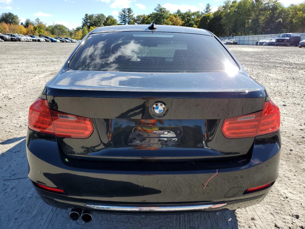 WBA3B3C52DJ811683 2013 BMW 328 Xi