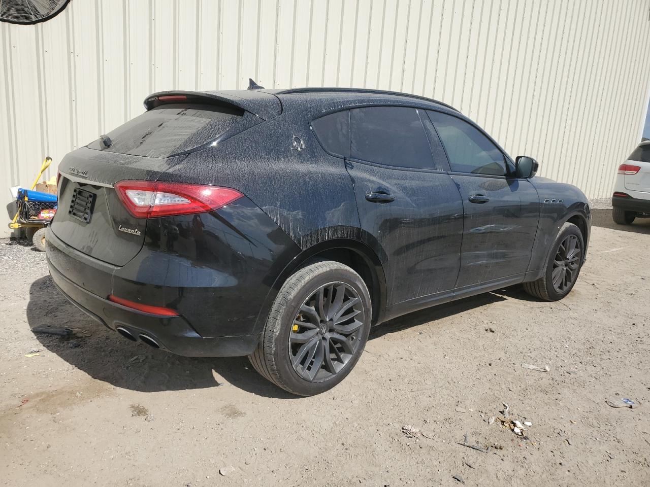 2018 Maserati Levante - Image 3