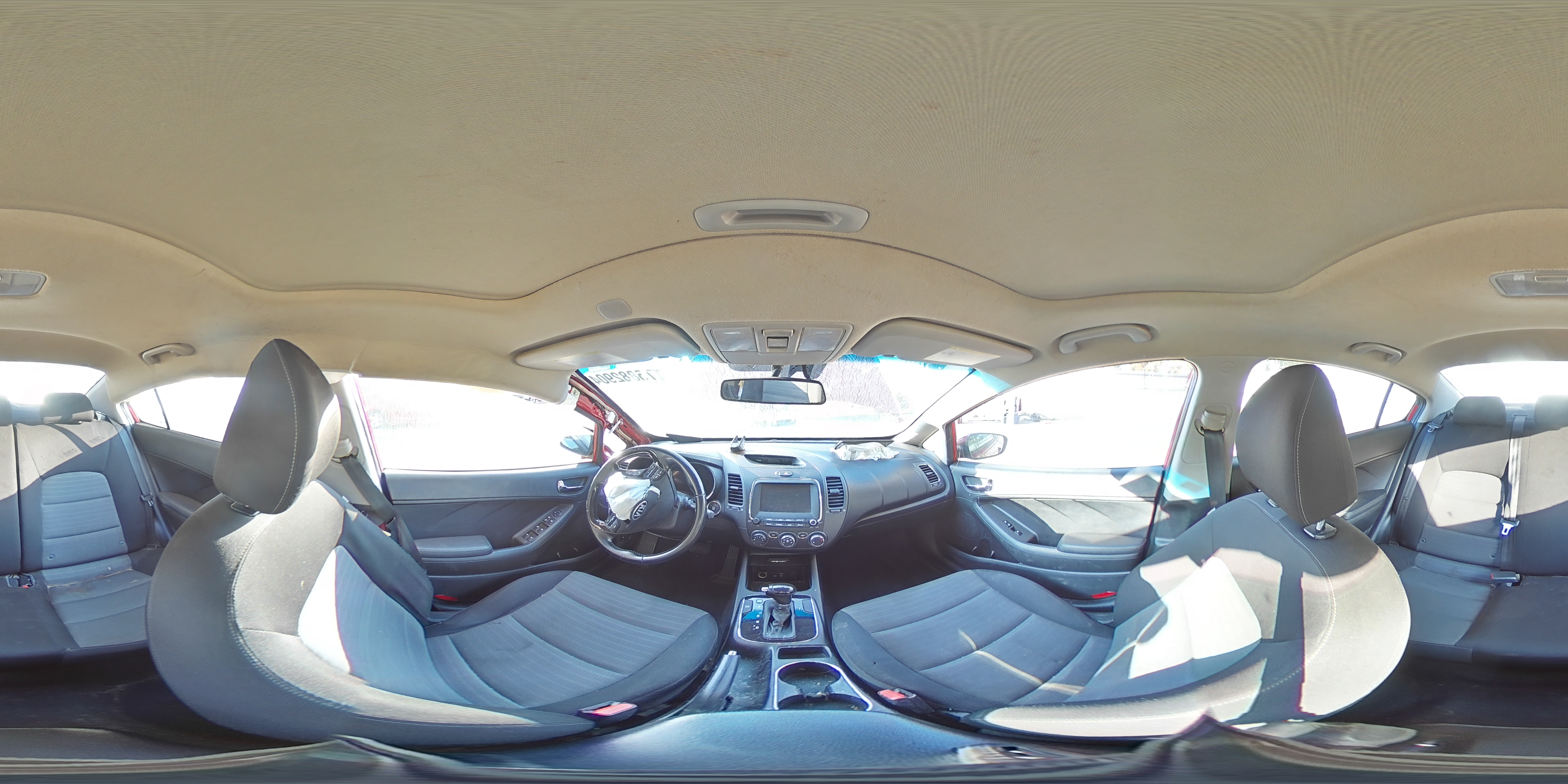 2018 Kia Forte - Image 14