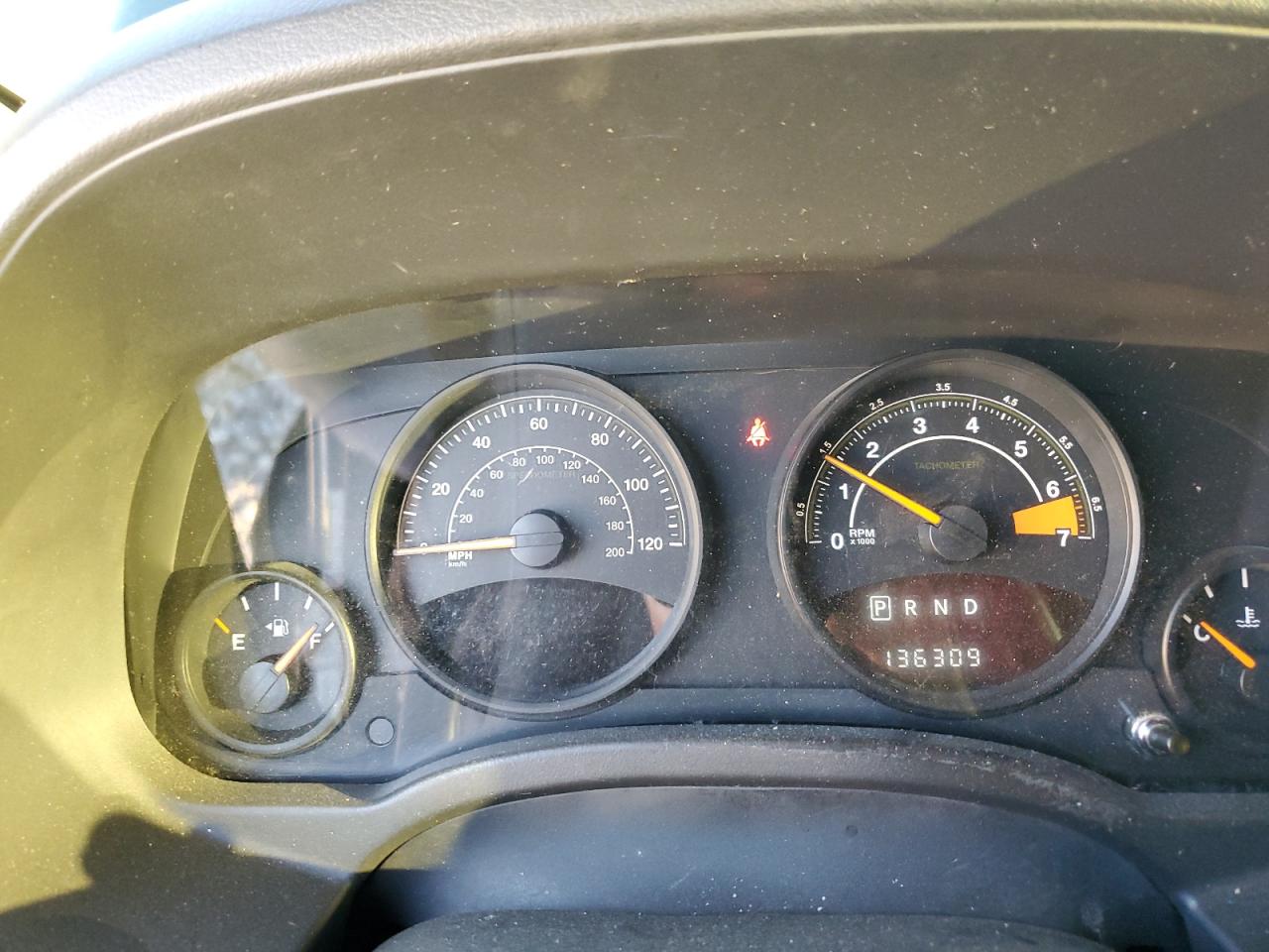 2016 Jeep Liberty (Patriot) - Image 9