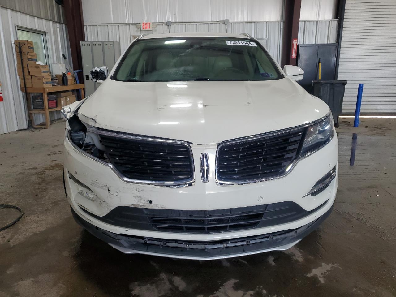 5LMTJ4DH6GUJ21032 2016 Lincoln Mkc Black Label