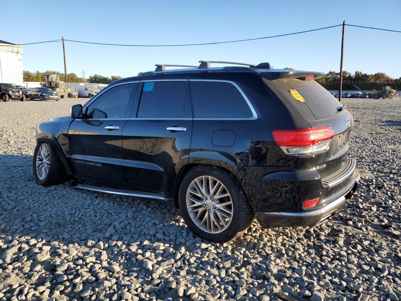 2017 Jeep Grand Cherokee - Image 2