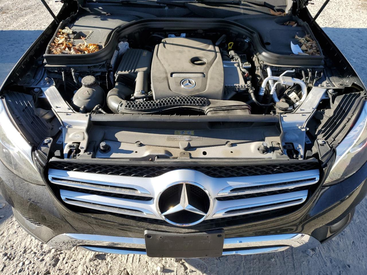 WDC0G4KB7KV148017 2019 Mercedes-Benz Glc 300 4Matic