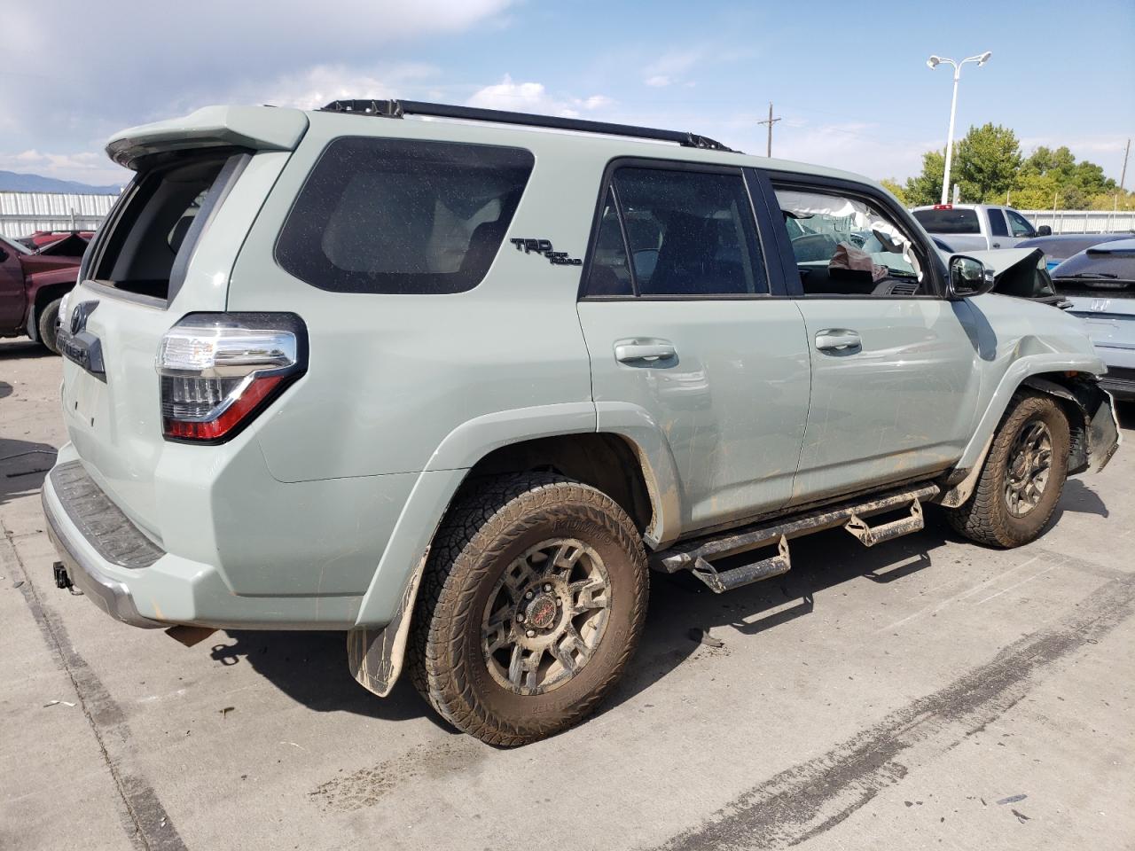 2023 Toyota 4Runner Se VIN: JTERU5JR3P6155568 Lot: 75347984