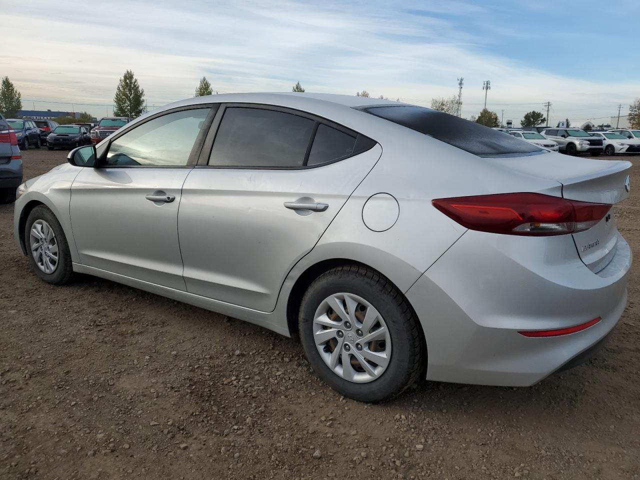 5NPD74LF0HH123509 2017 HYUNDAI ELANTRA - Image 2