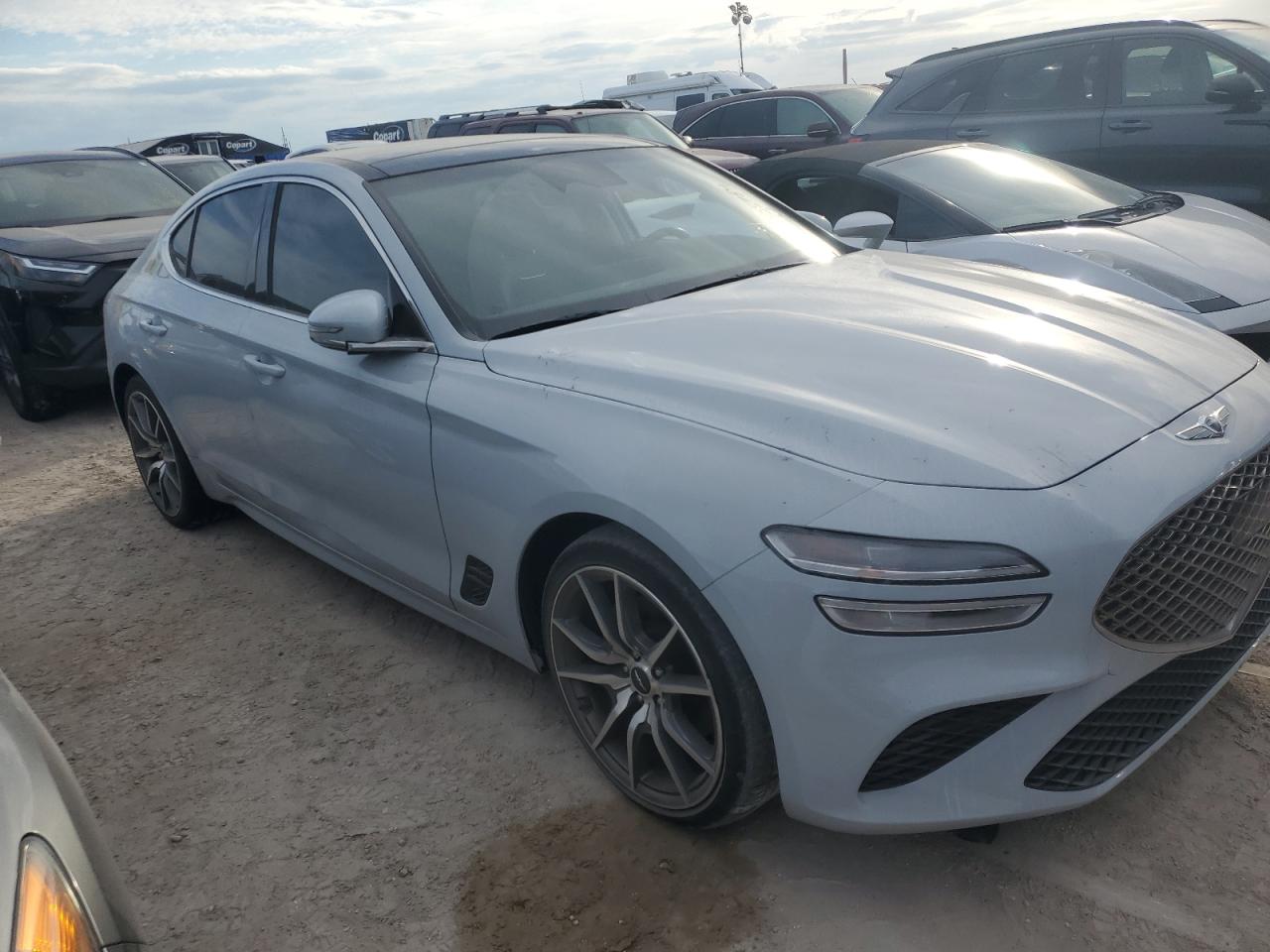 2022 Genesis G70 Base VIN: KMTG34TA5NU092385 Lot: 76205734