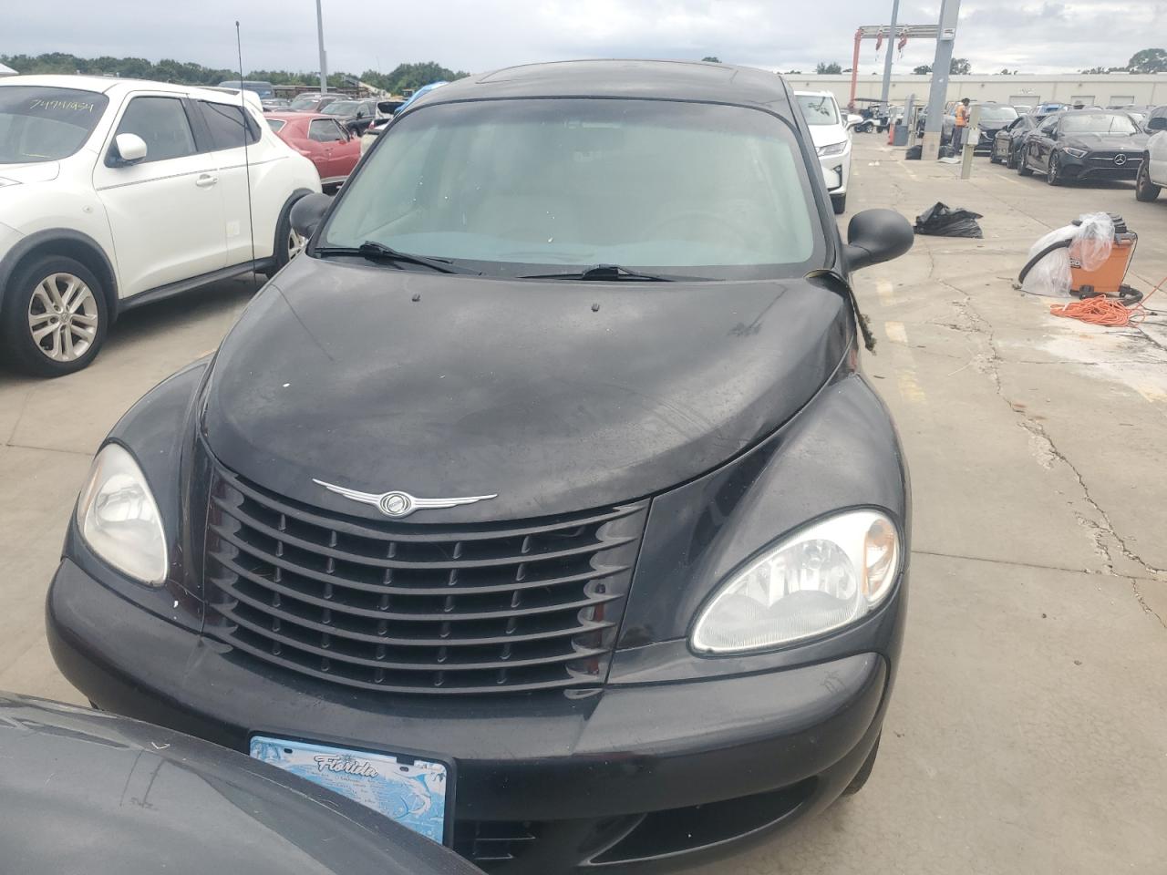 2002 Chrysler PT Cruiser - Image 5