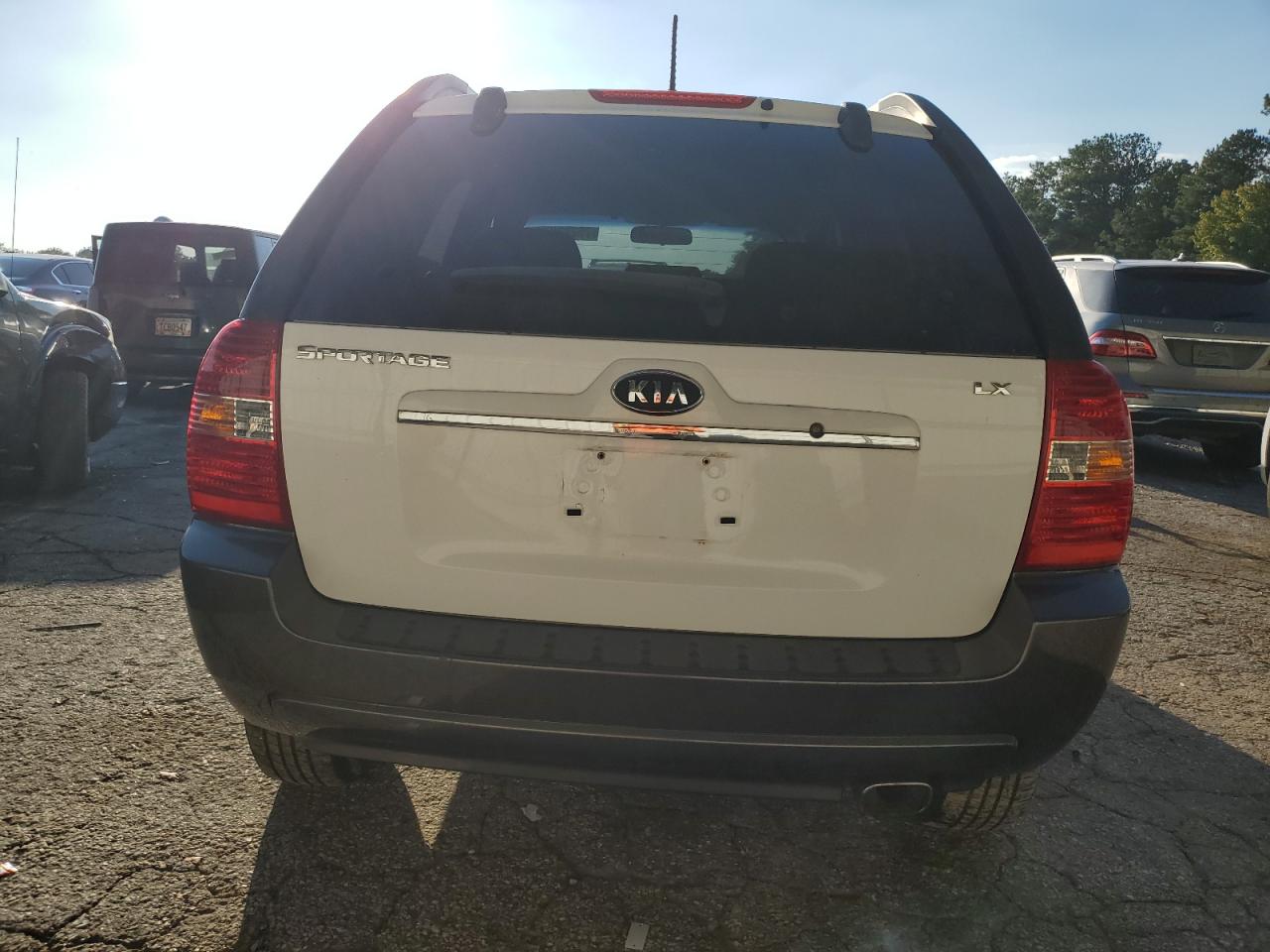 KNDJF724377434619 2007 Kia Sportage Lx