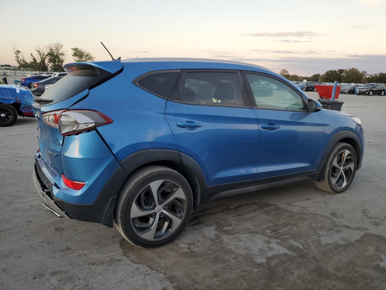 VIN KM8J33A23GU250649 2016 HYUNDAI TUCSON no.3