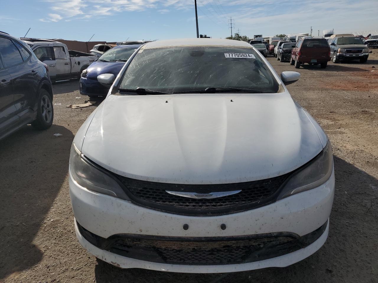 VIN 1C3CCCBB7FN743453 2015 CHRYSLER 200 no.5