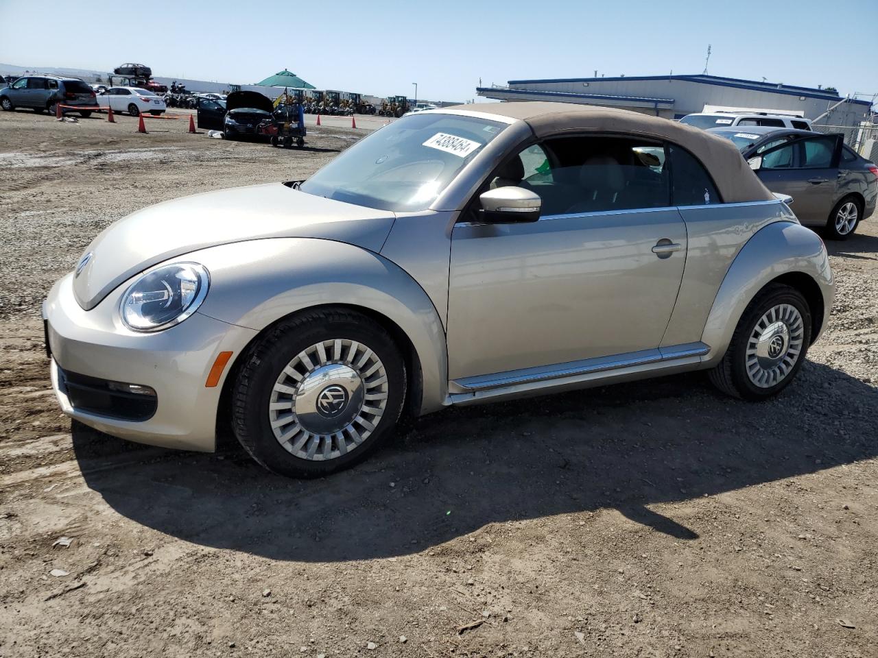 VIN 3VW5P7ATXDM820895 2013 VOLKSWAGEN BEETLE no.1