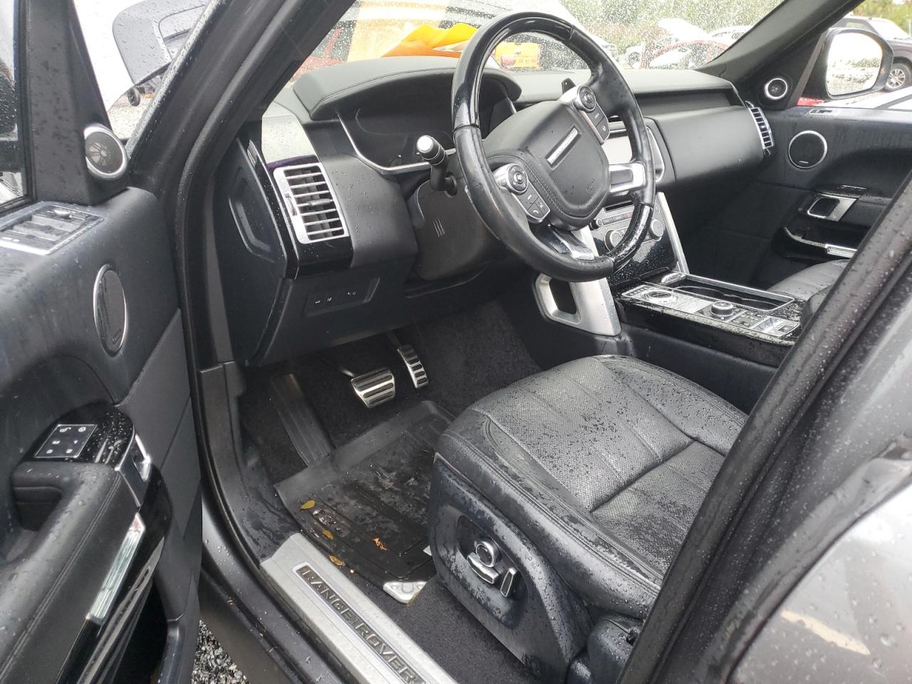 2017 Land Rover Range Rover - Image 8