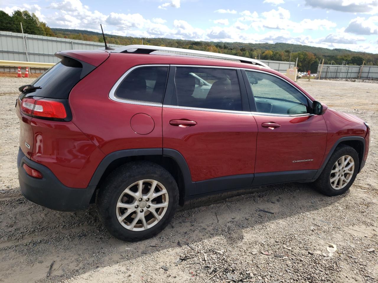 2017 Jeep Cherokee Latitude VIN: 1C4PJMCB9HW506757 Lot: 76279184