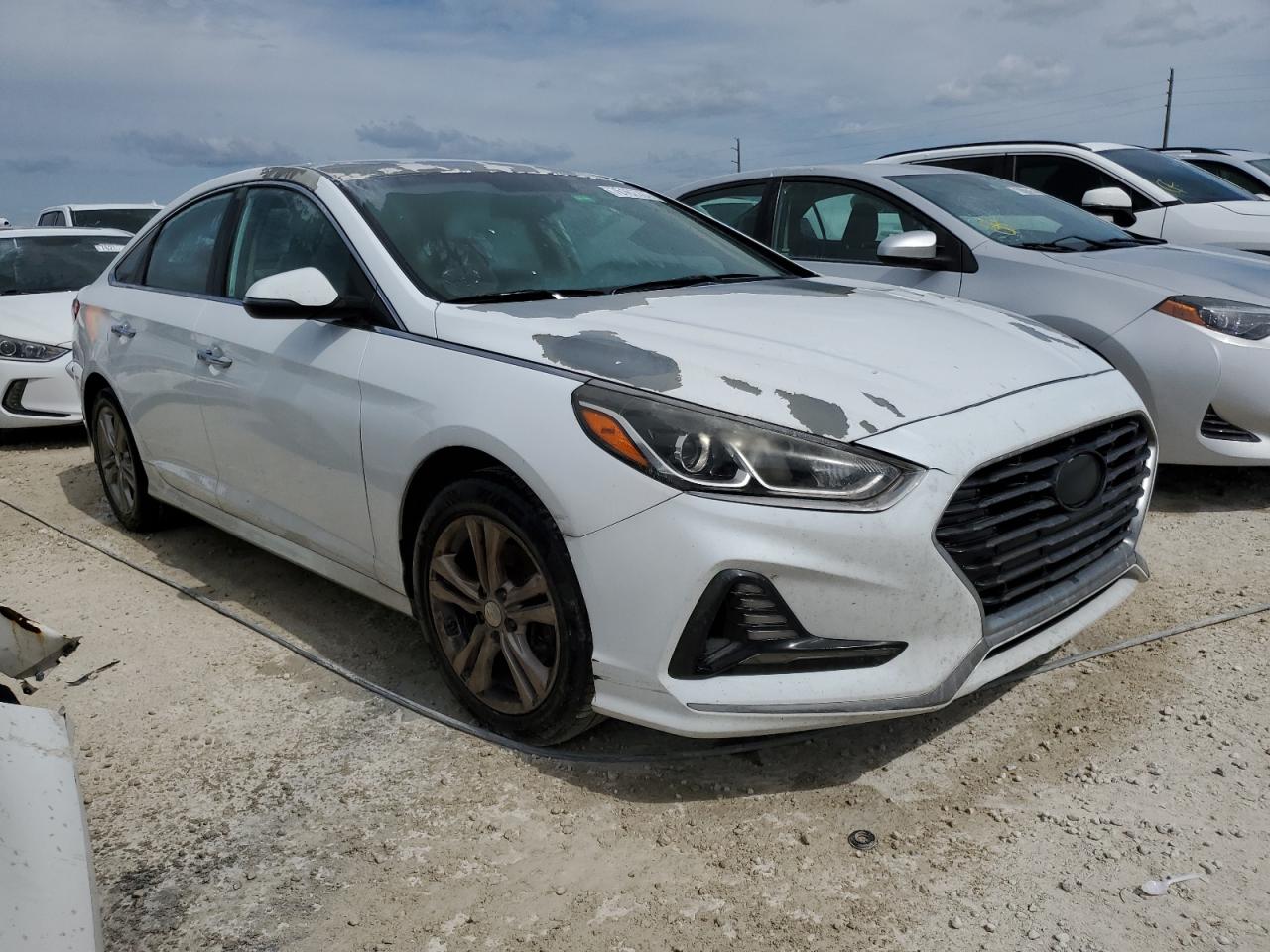 2018 Hyundai Sonata - Image 4