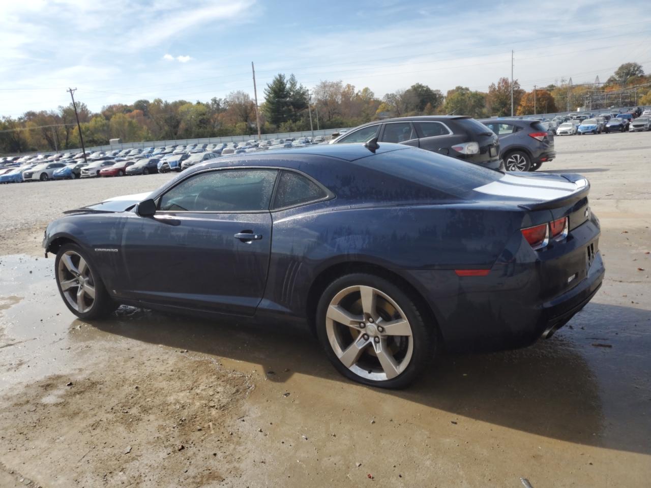 2010 Chevrolet Camaro - Image 2