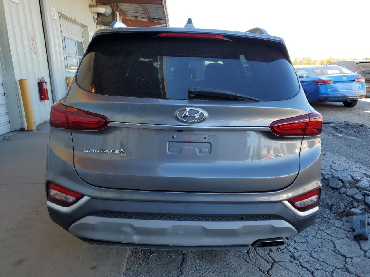 2019 Hyundai Santa Fe Limited VIN: 5NMS5CAD4KH045099 Lot: 74817564