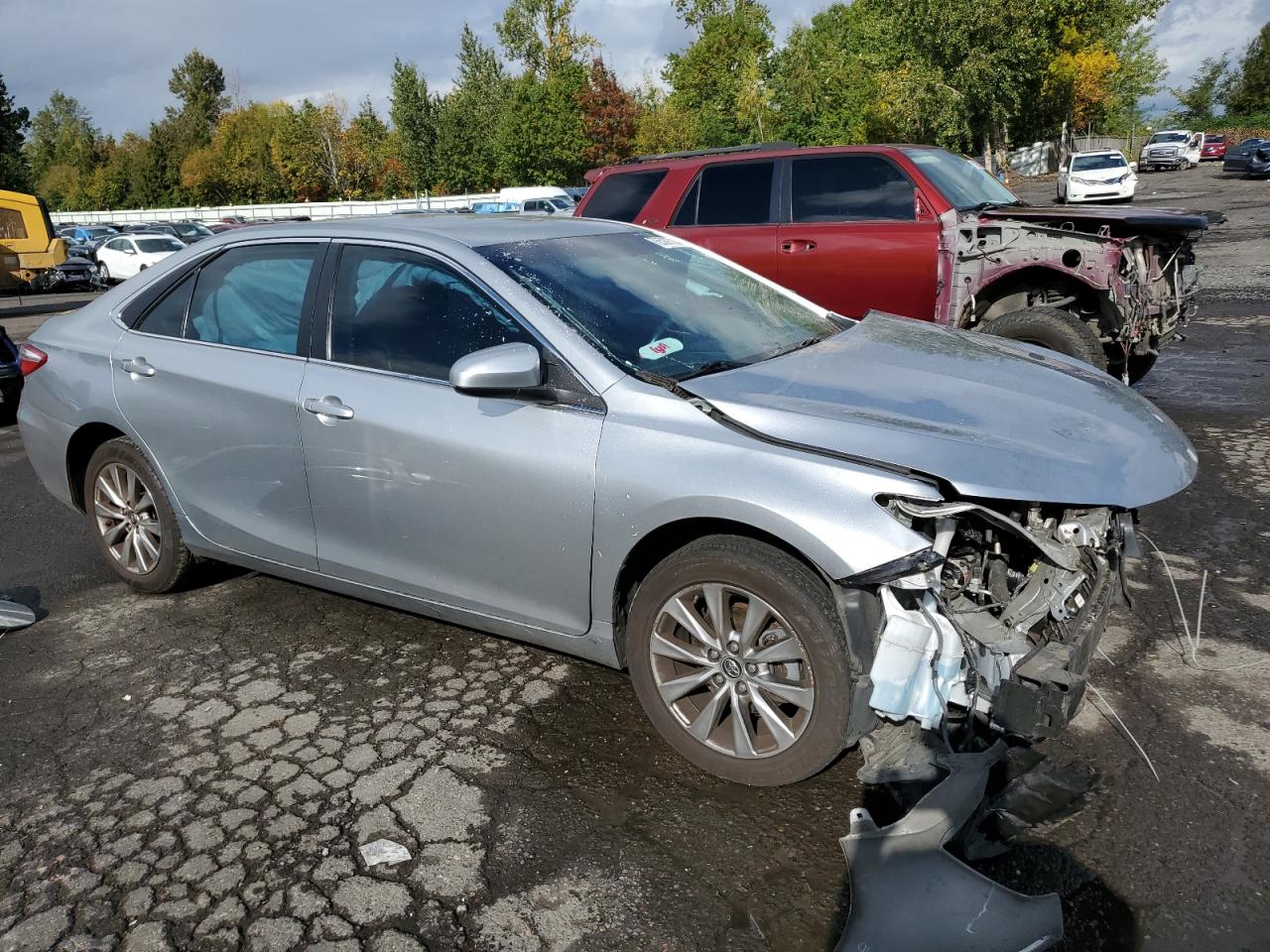 2016 Toyota Camry - Image 4
