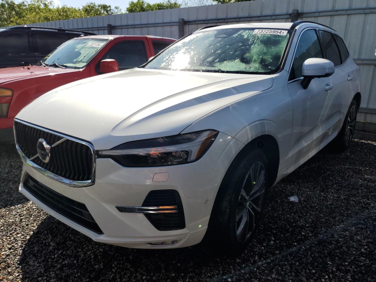 YV4L12DKXN1904793 2022 VOLVO XC60 - Image 1