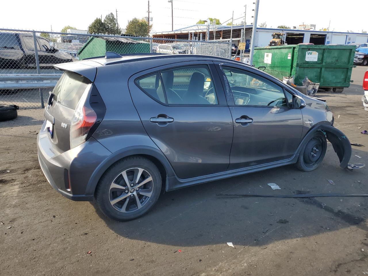 VIN JTDKDTB33J1604174 2018 TOYOTA PRIUS no.3