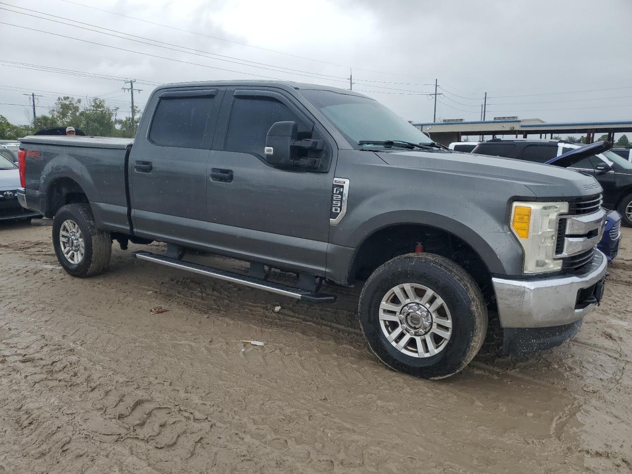 2017 Ford F250 - Image 4