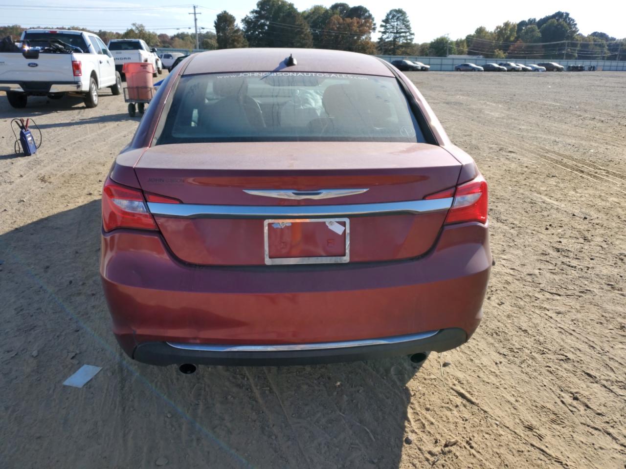 2014 Chrysler 200 - Image 6