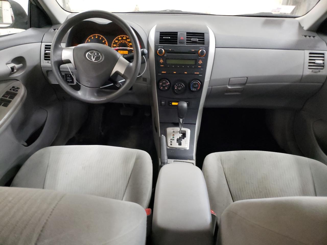 2010 Toyota Corolla Base VIN: 1NXBU4EE7AZ262502 Lot: 77668424