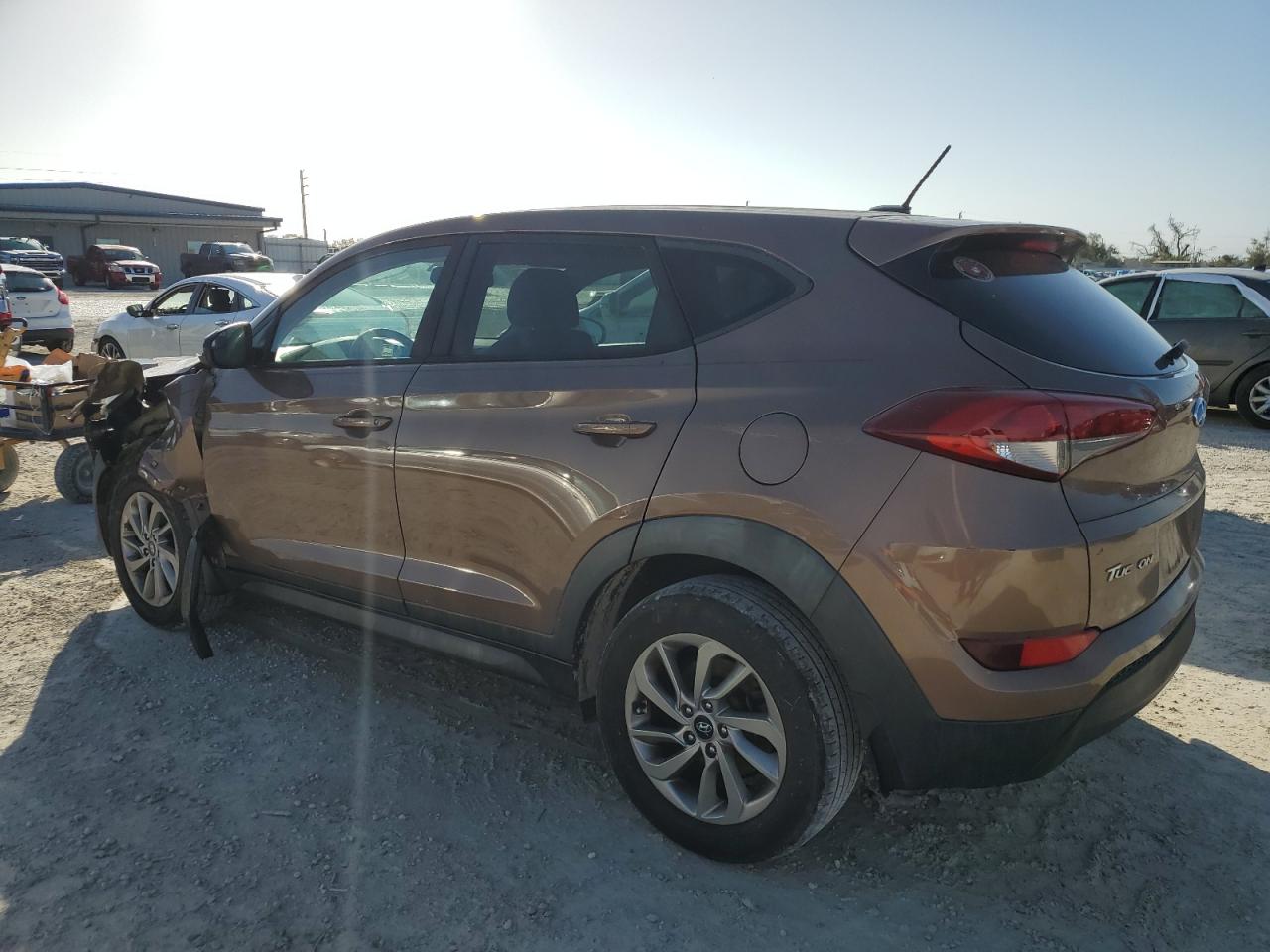 VIN KM8J23A43GU182891 2016 HYUNDAI TUCSON no.2