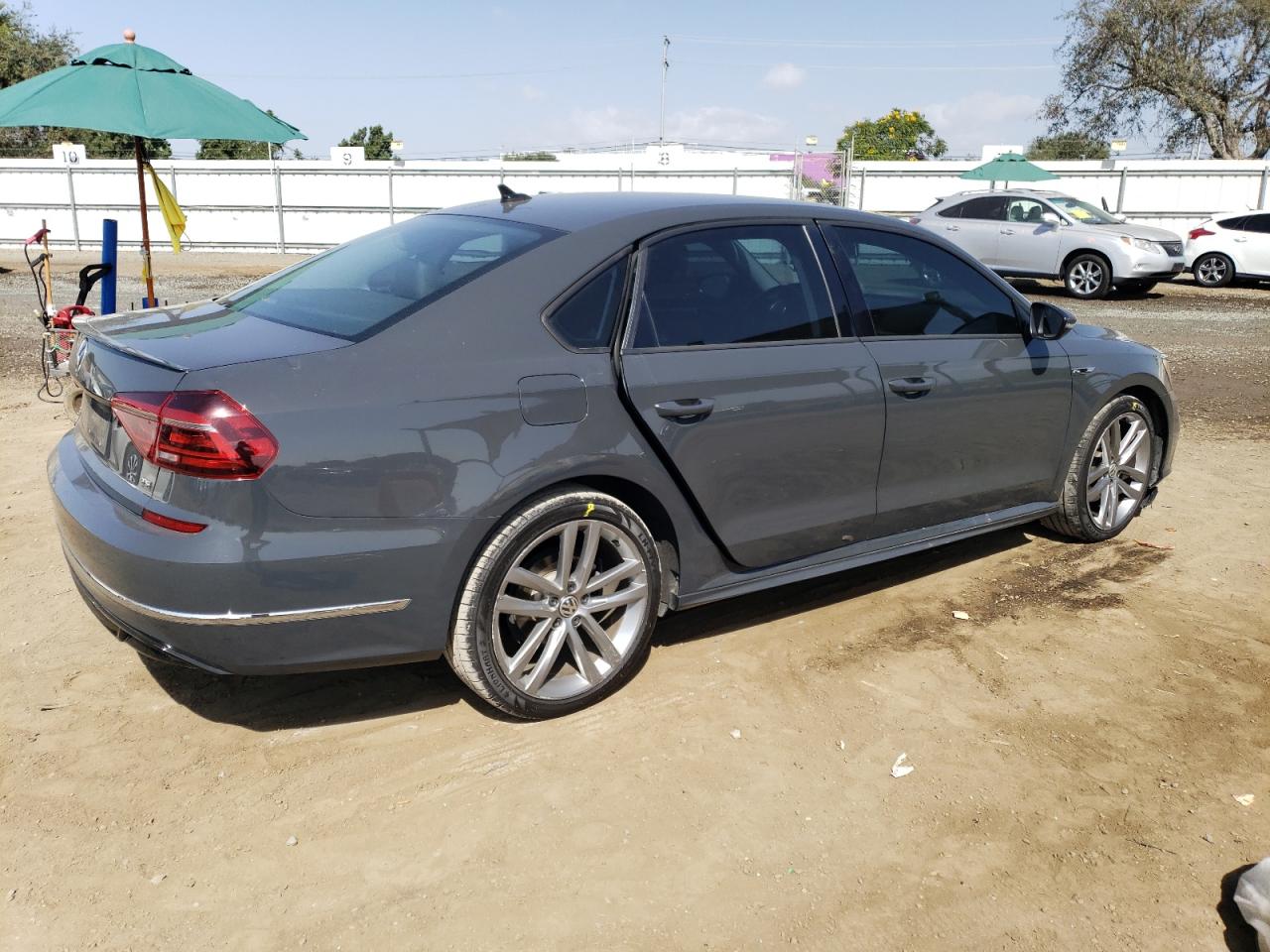 2018 Volkswagen Passat S VIN: 1VWAA7A33JC025149 Lot: 76835304