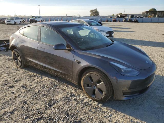 5YJ3E1EA4PF495417 Tesla Model 3  4