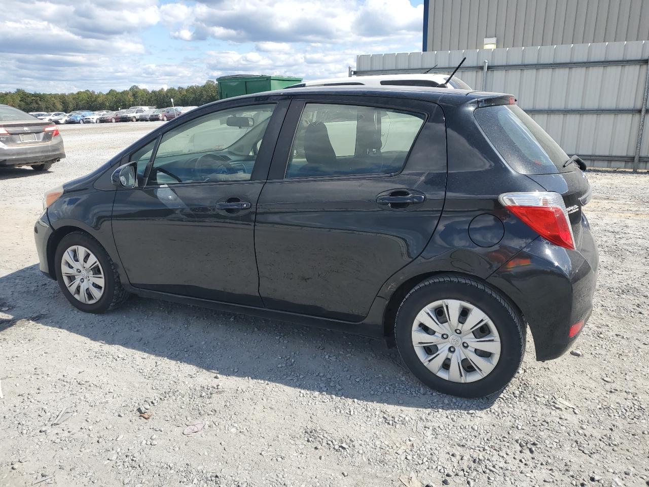 VIN JTDKTUD34DD550845 2013 TOYOTA YARIS no.2