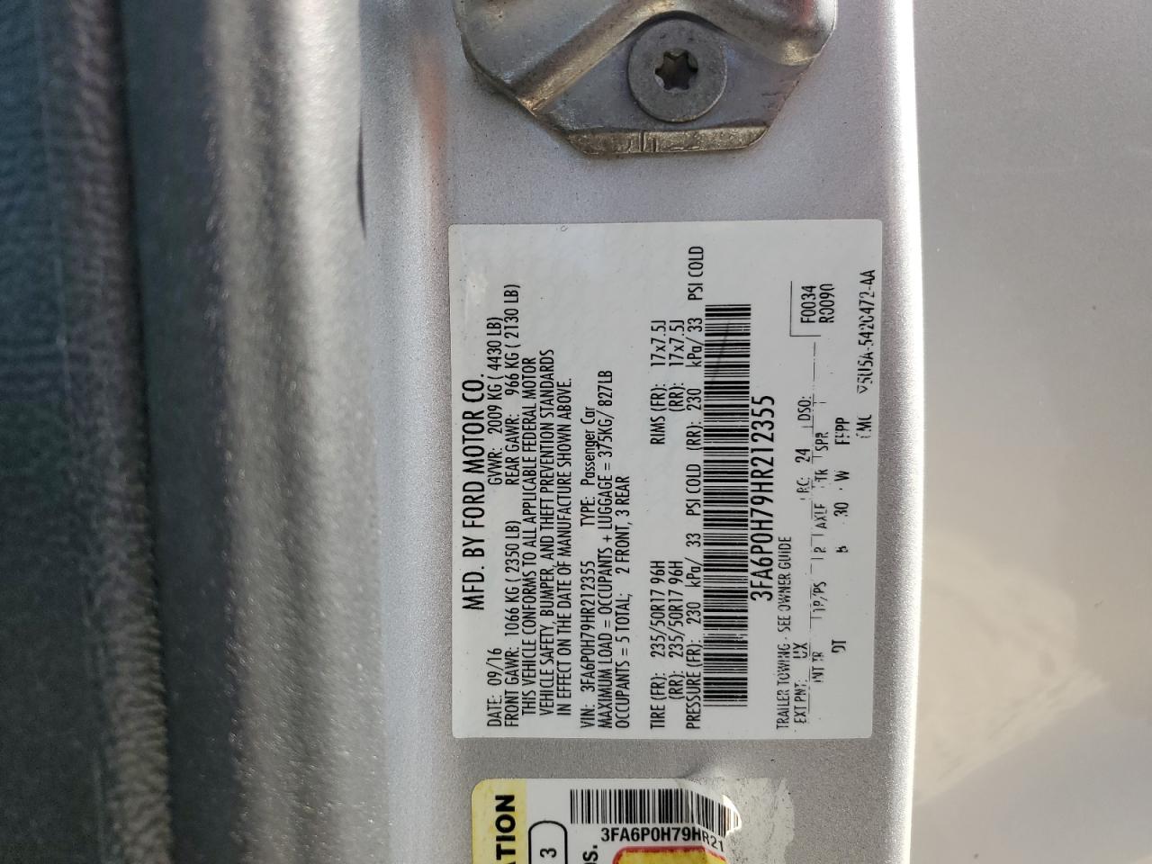 2017 Ford Fusion - Image 12