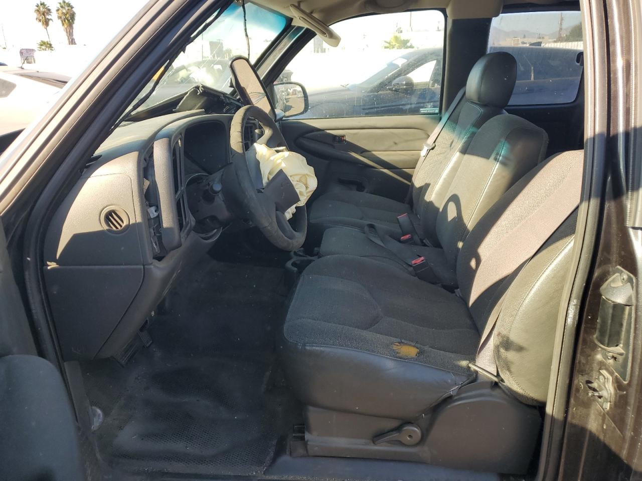 2003 Chevrolet Silverado - Image 7