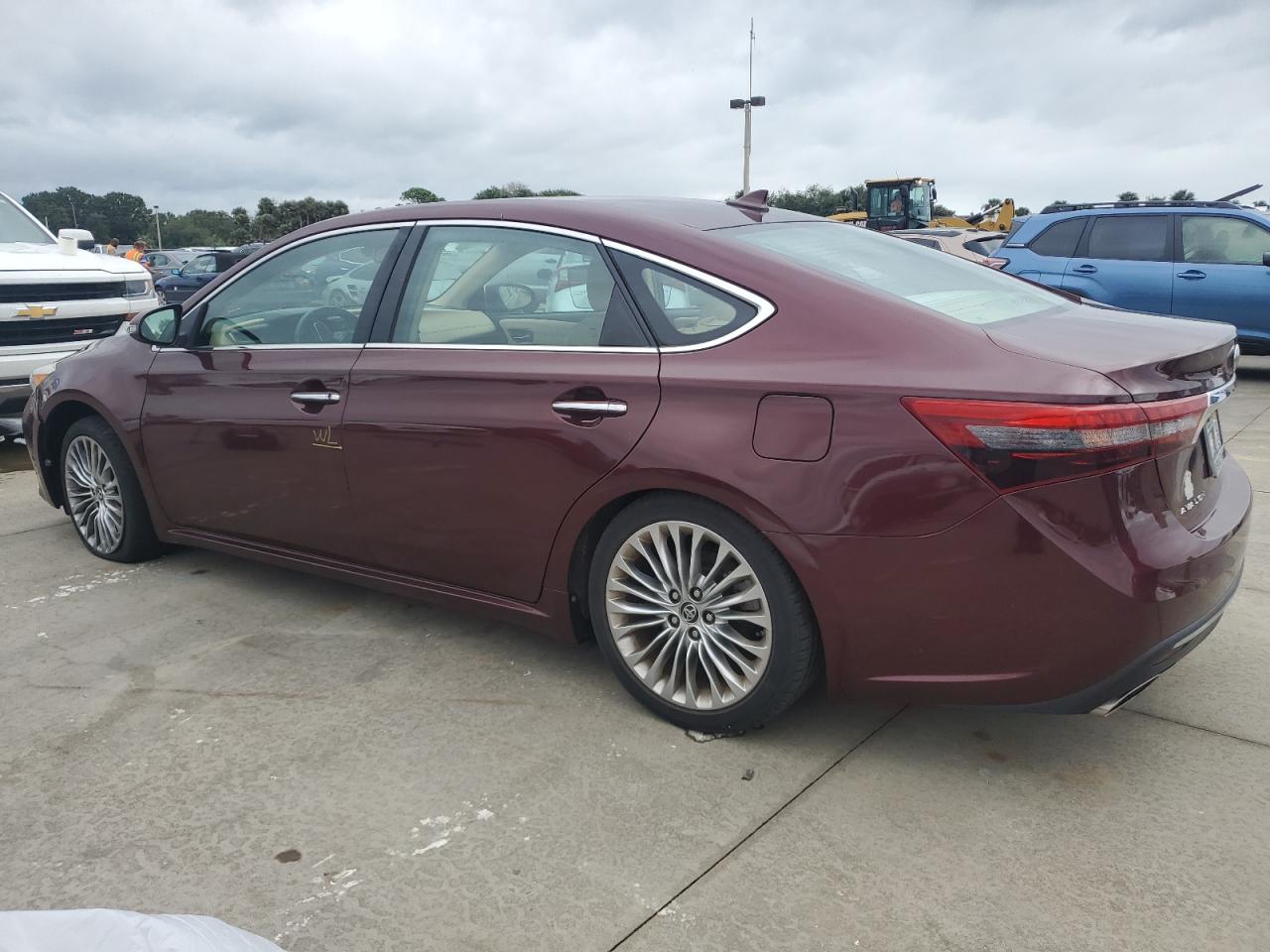 4T1BK1EB8GU208306 2016 TOYOTA AVALON - Image 2