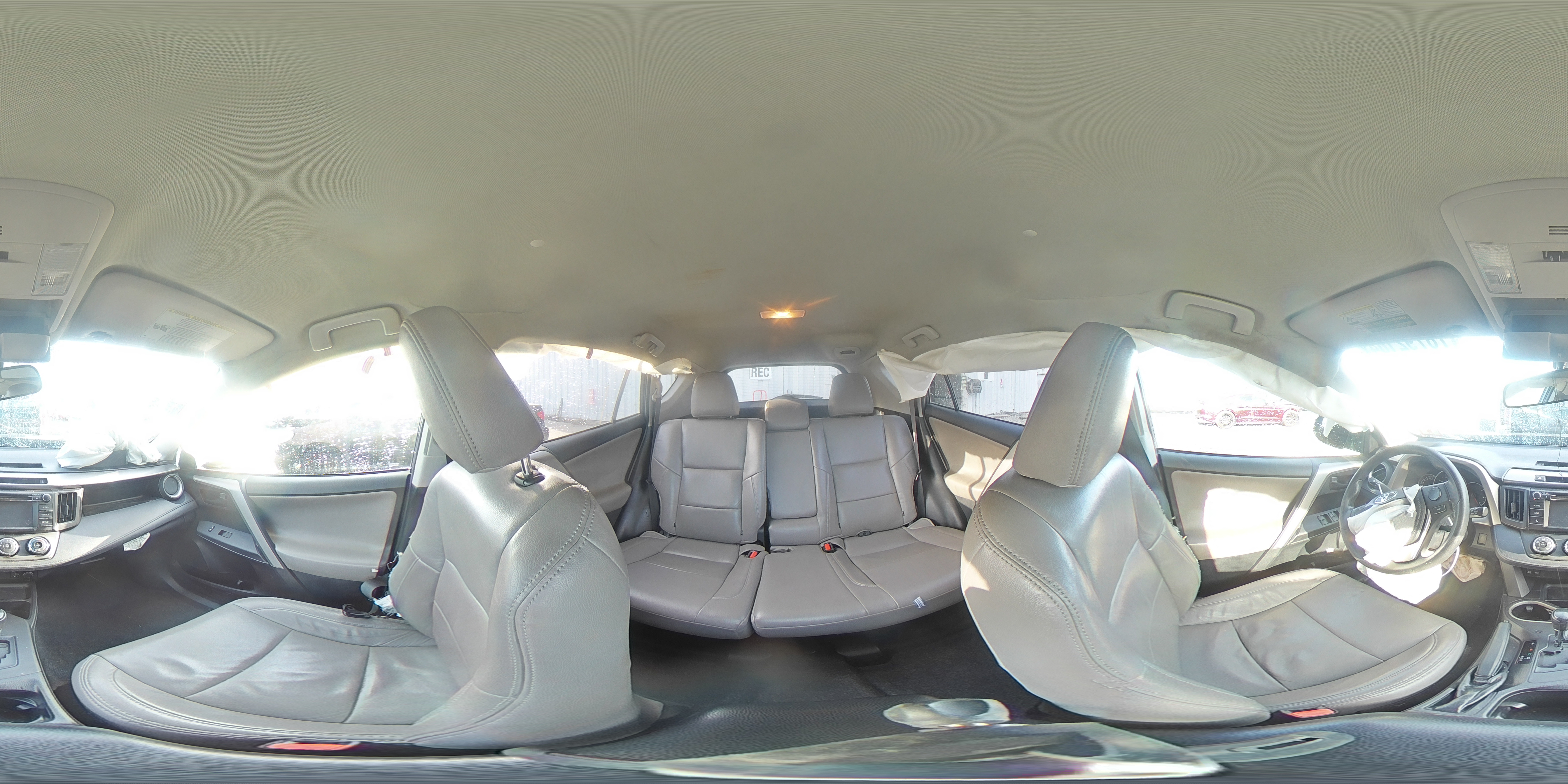 2016 Toyota RAV 4 - Image 15