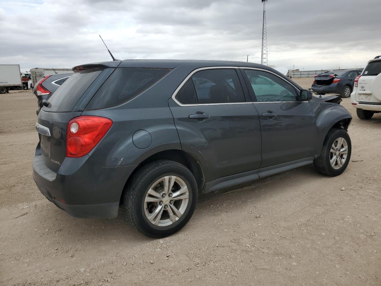 2011 Chevrolet Equinox - Image 3