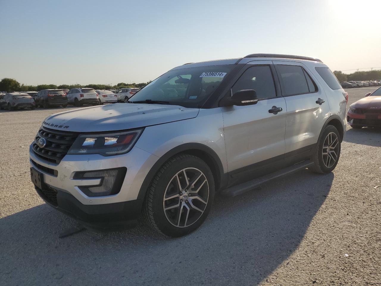 1FM5K8GT5HGE41619 2017 FORD EXPLORER - Image 1