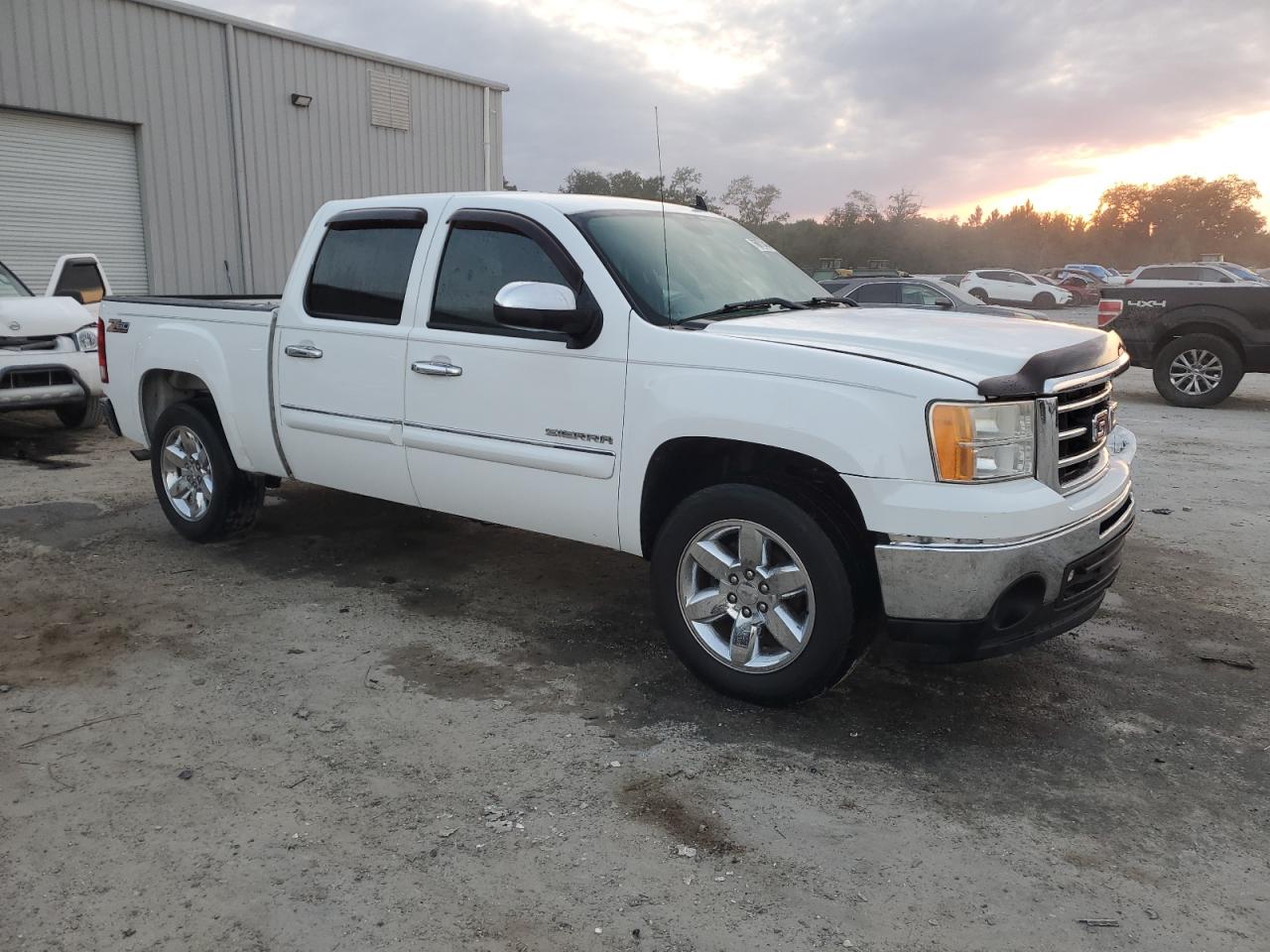 3GTP1VE04CG113967 2012 GMC Sierra C1500 Sle