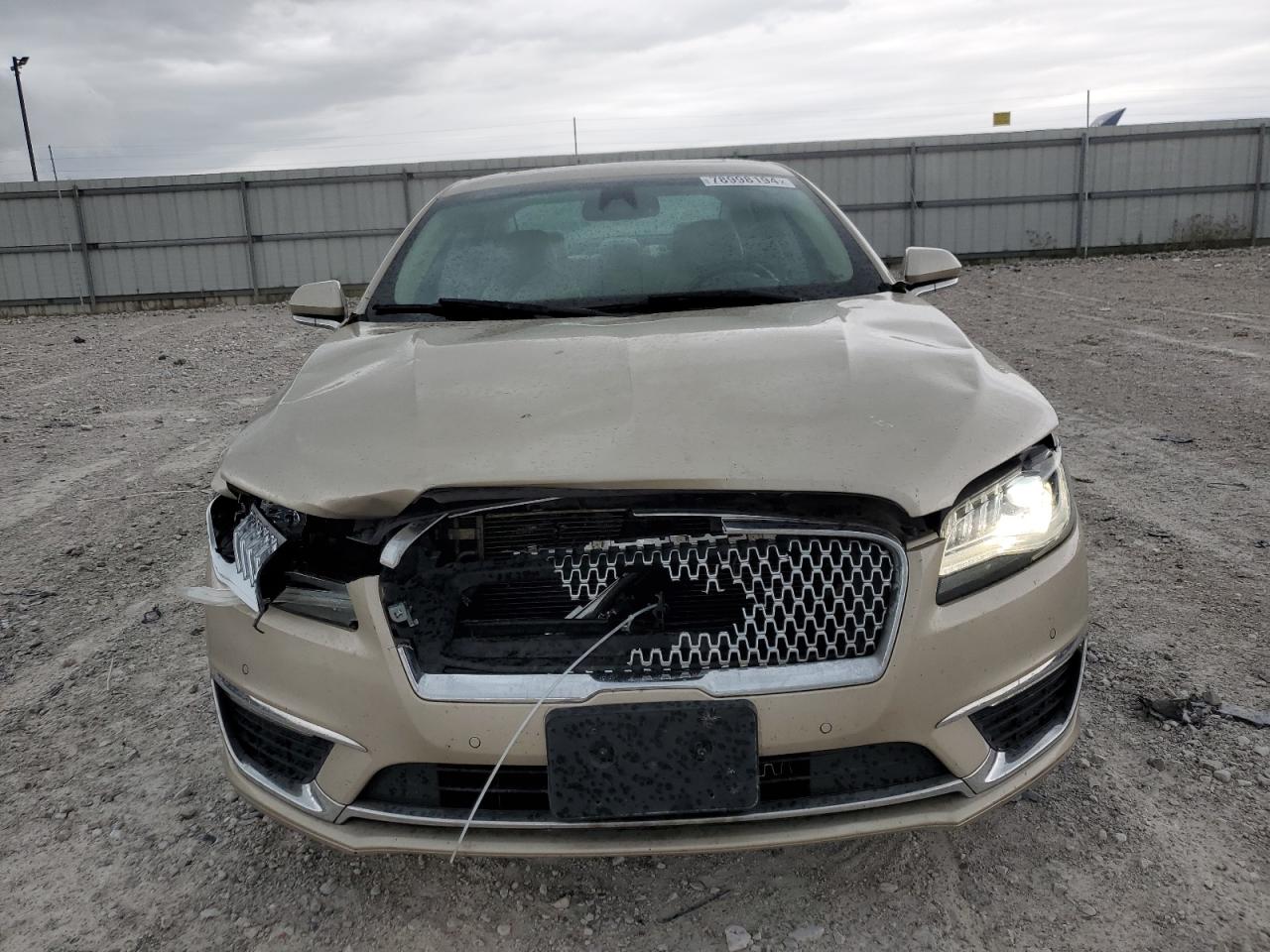 2017 Lincoln MKZ - Image 5