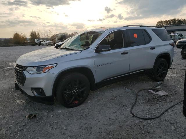  CHEVROLET TRAVERSE 2018 Сріблястий