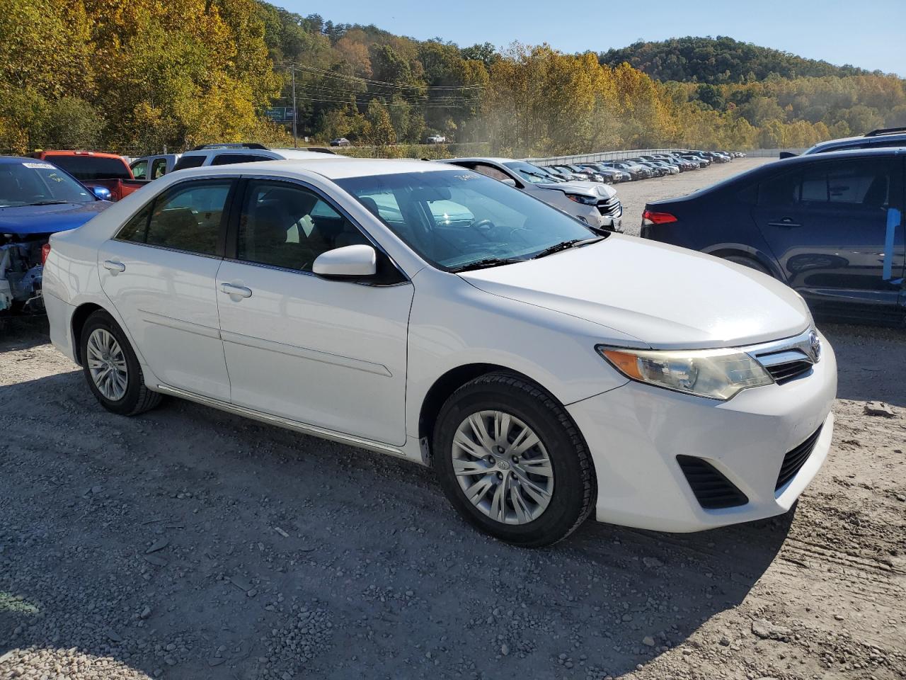 2014 Toyota Camry - Image 2