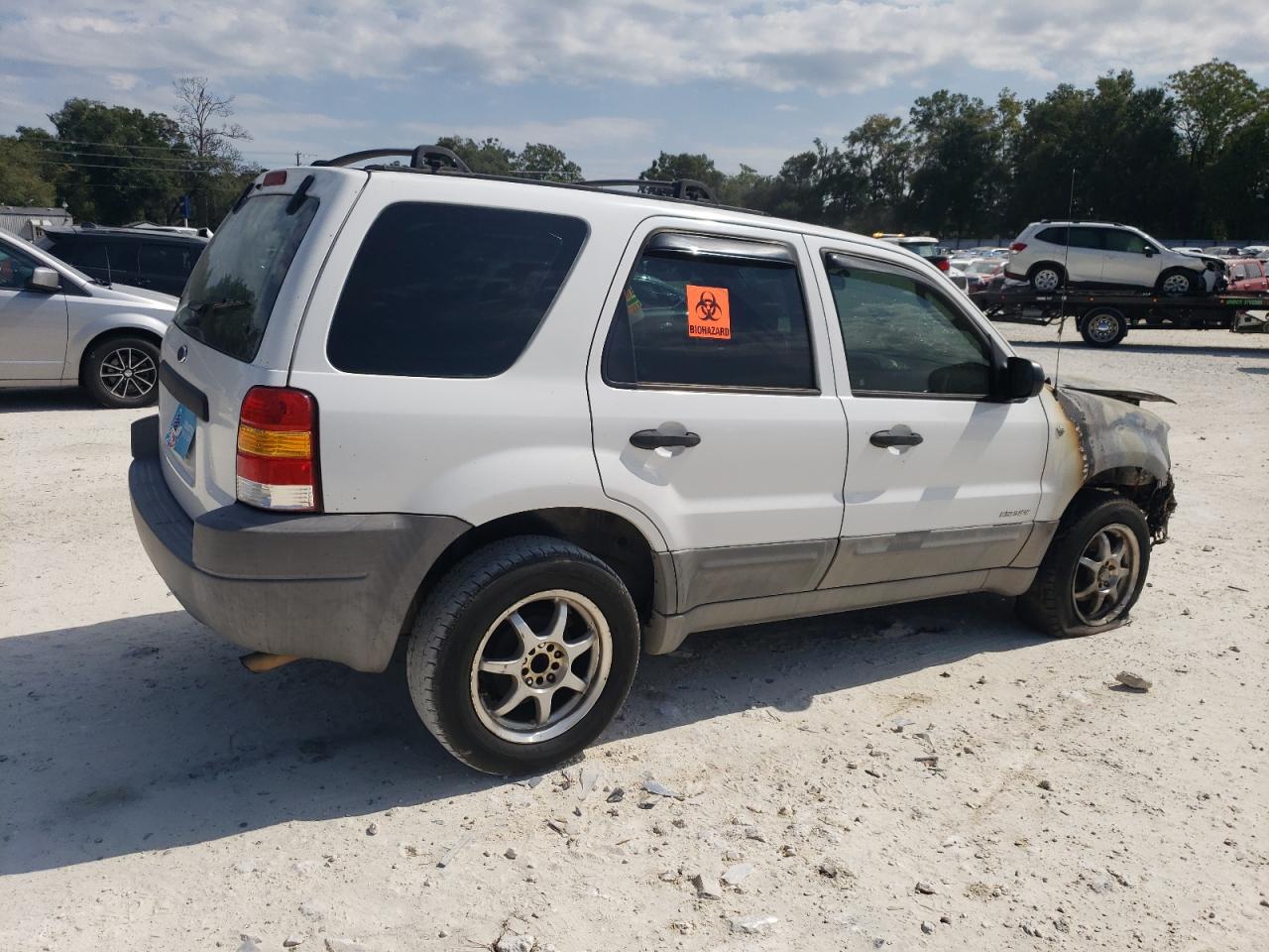 2002 Ford Escape - Image 3