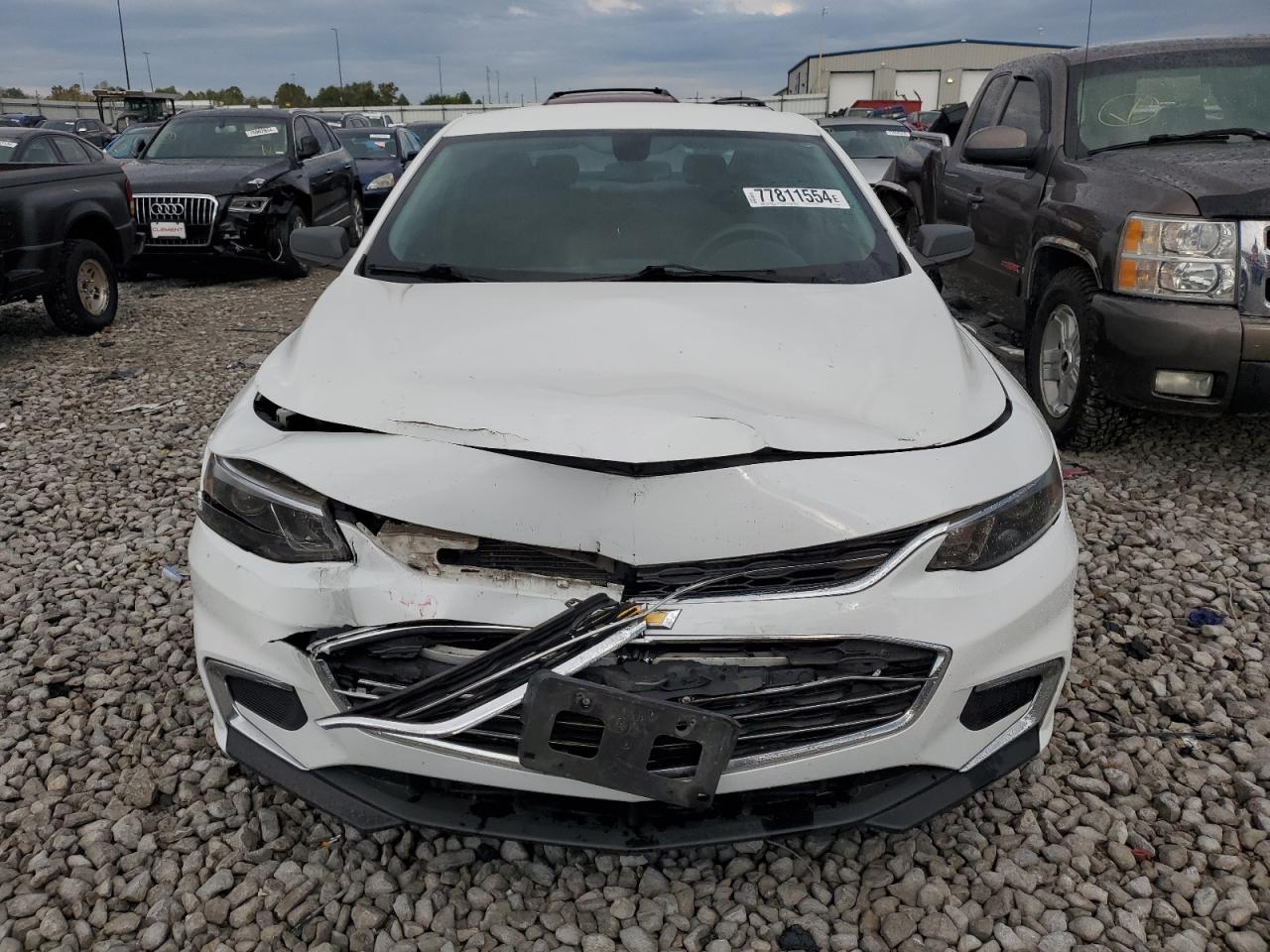 VIN 1G1ZB5ST3HF143709 2017 CHEVROLET MALIBU no.5