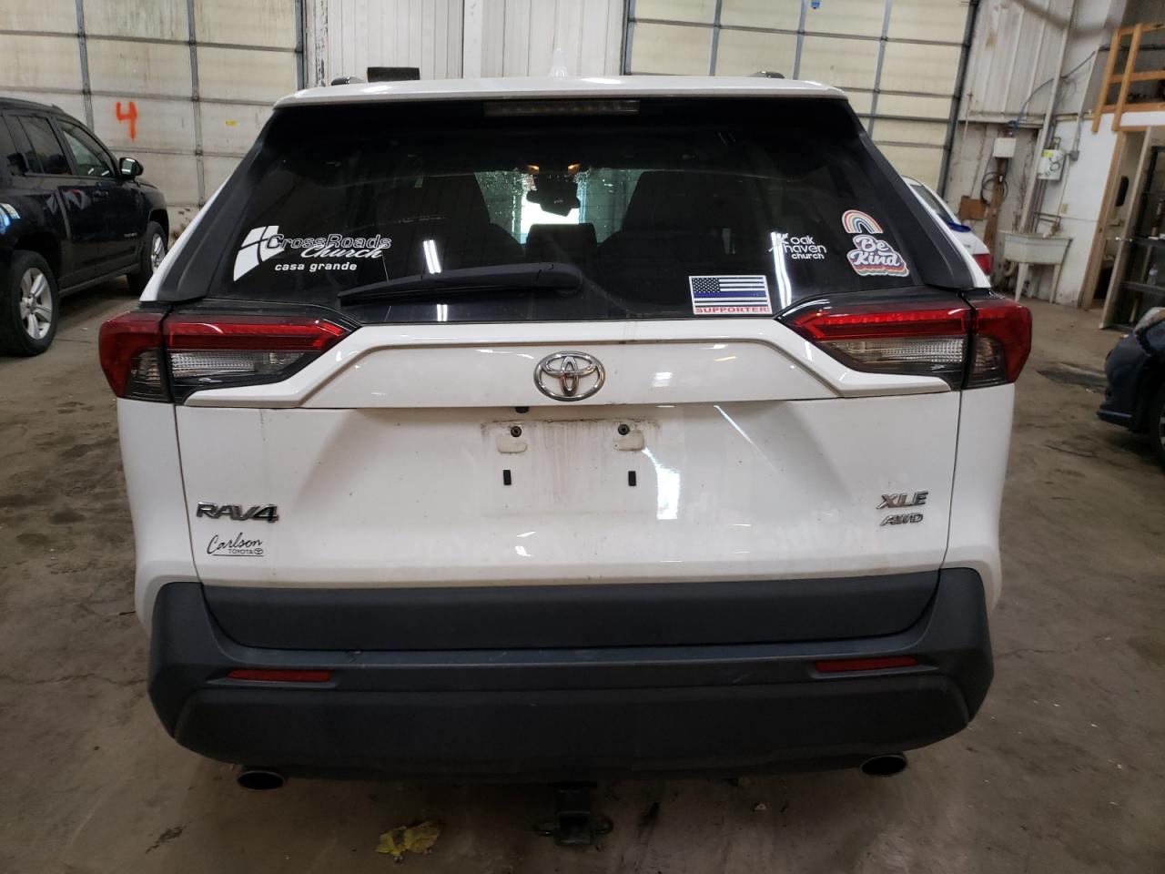 2020 Toyota Rav4 Xle VIN: 2T3P1RFV8LC094004 Lot: 74732914