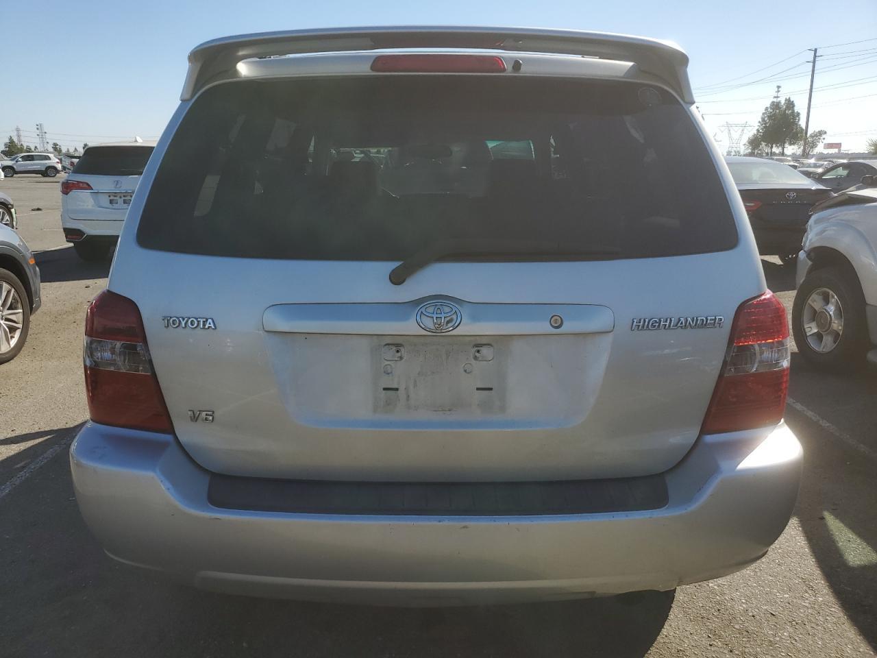 JTEDP21A950057543 2005 Toyota Highlander Limited