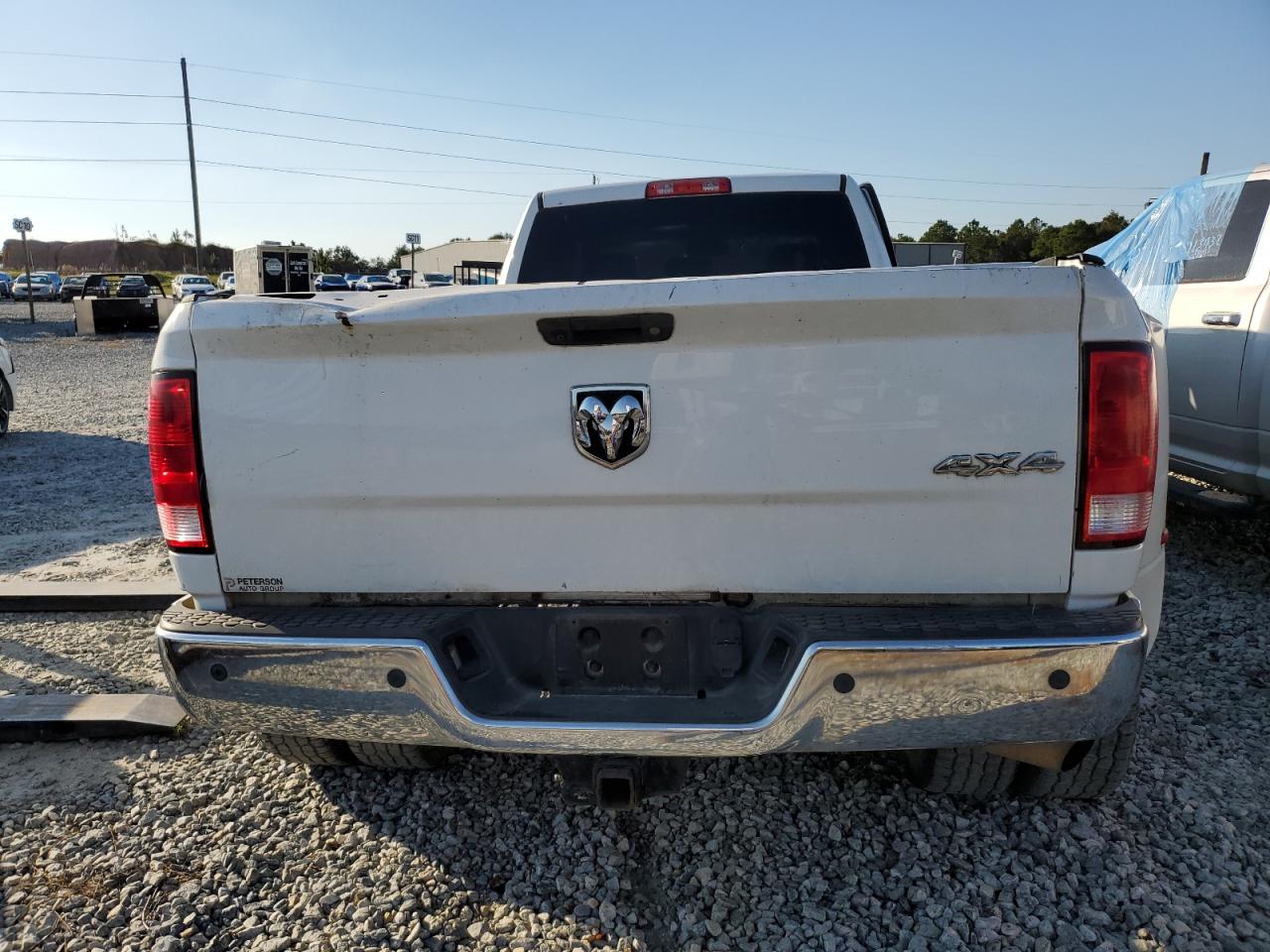 2016 RAM 3500 - Image 6