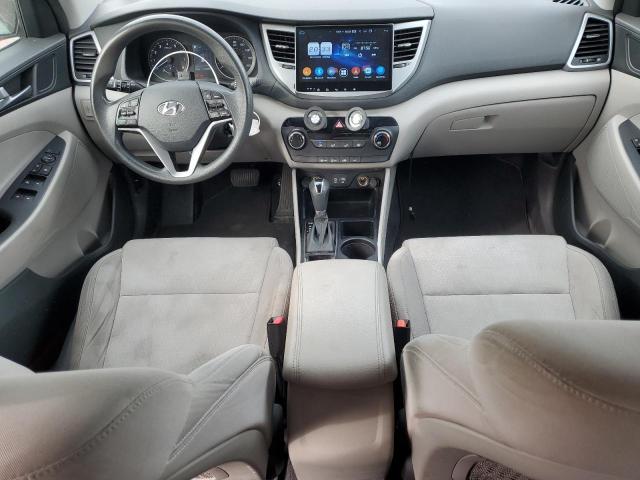  HYUNDAI TUCSON 2016 Серебристый
