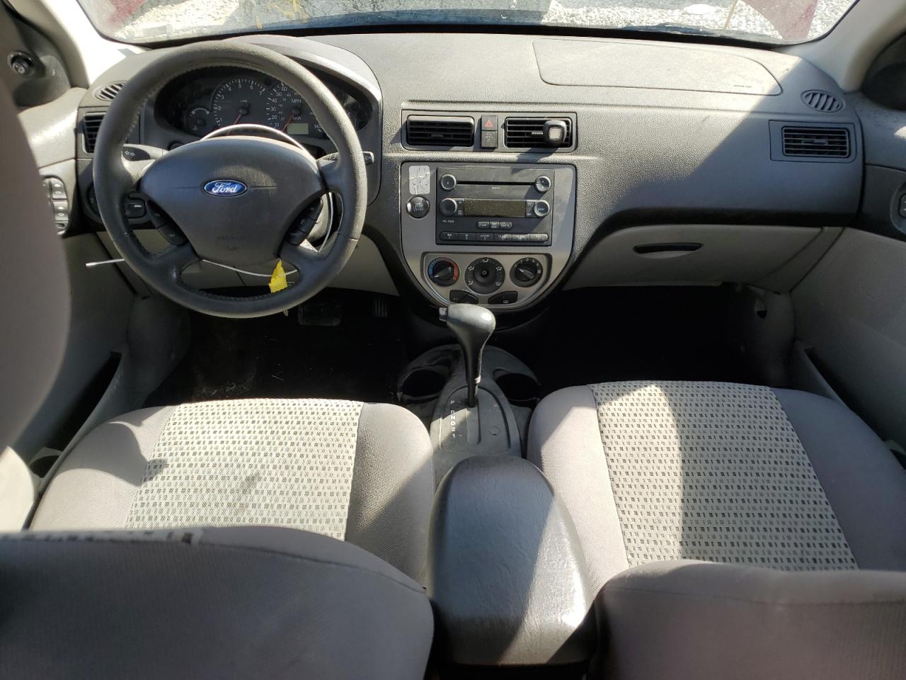 2007 Ford Focus - Image 8