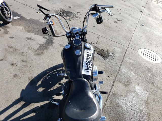  HARLEY-DAVIDSON FX 2015 Чорний