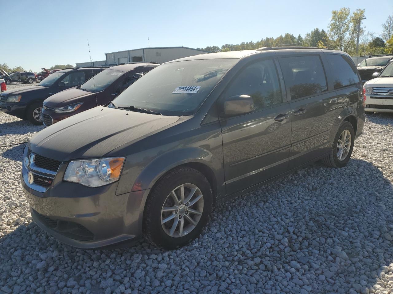 2016 Dodge Caravan - Image 1