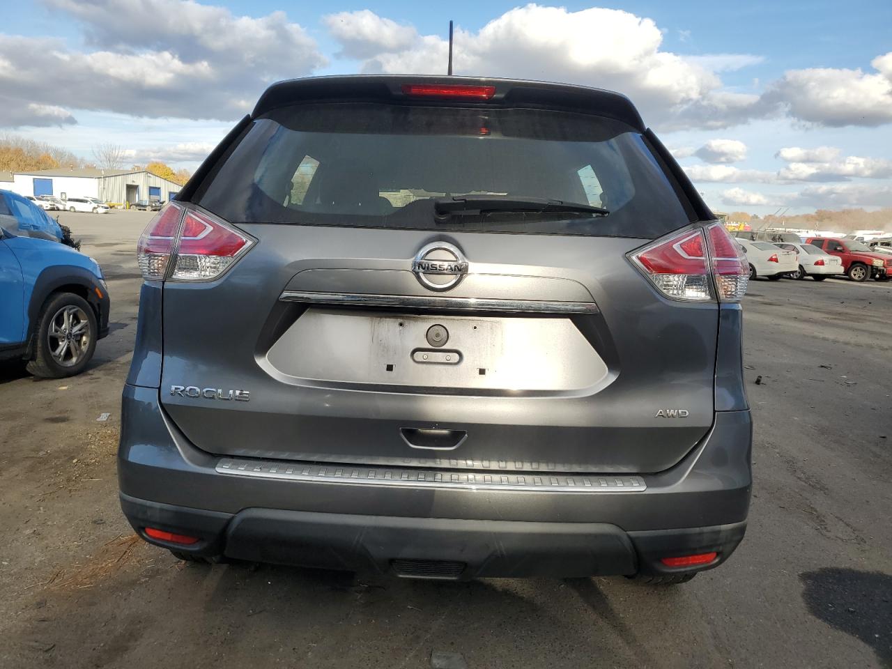 VIN KNMAT2MV0FP561490 2015 NISSAN ROGUE no.6